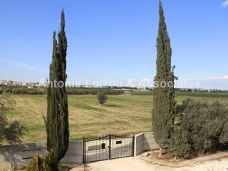 SHORT TERM RENT ONLY Three Bedroom..