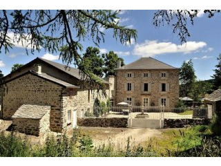 6 bedroom Character For Sale: 43200..