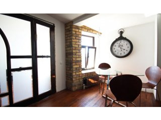 Modern Penthouse In The City Center Of..