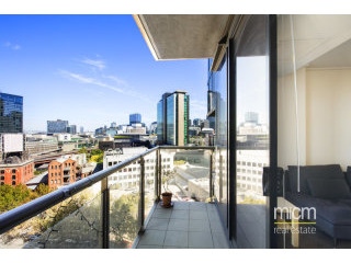 Light-Filled Open Living From the..