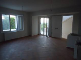 B408 - Porto Heli, Peloponnisos..
