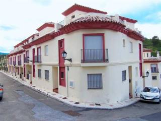 Town House - Brand new corner townhouse..