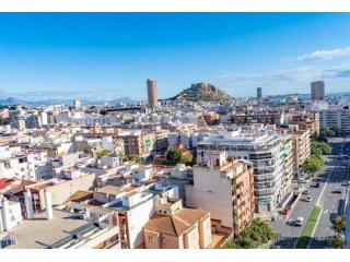 Se vende ático piso 12, Ascensor, con 1 habitación (con p..
