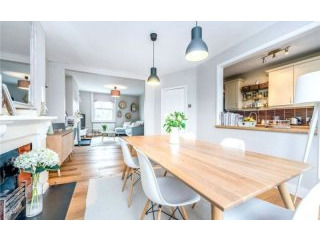 An Excellent Sized Light And Airy..