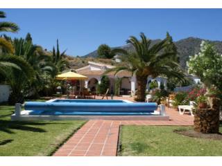 Villa for Sale in Competa, Competa..