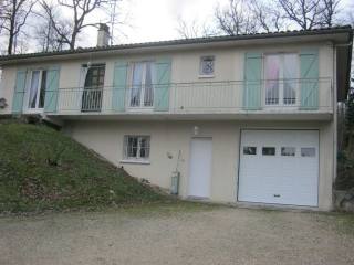 4 beds House with basement