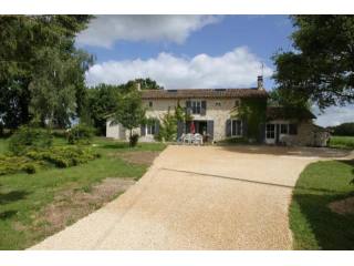 4 bedroom Character For Sale: 79340..