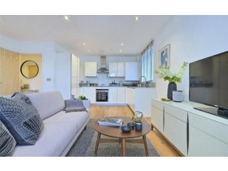A102, Plender Street Apartments