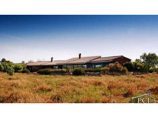 Modern villa located in La Tallada.