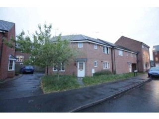 3 bedroom, Semi-detached House house..