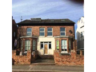 2 bedroom, Flat house for sale