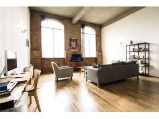 Bow Quarter, E3