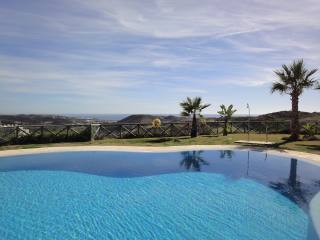 APARTMENT FOR SALE IN CALANOVA