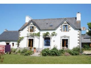 Pretty 4 Bed Detached French House