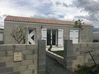 3 Bedrooms - Stone House -..