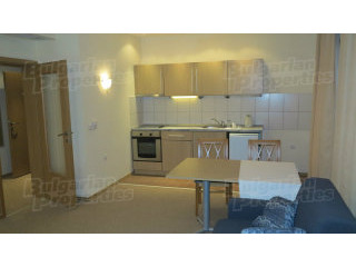 Attractive 1-Bedroom Apartment Near..