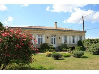 4 bedroom Character For Sale: 33000..