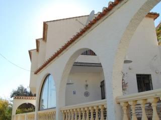 3 Bedroom Villa Walking Distance to a..