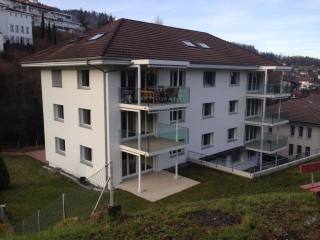 7 Luxury Apartments on the Shore of..