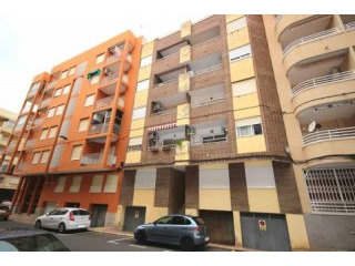 2 Bedroom 1 Bathroom Apartment In..
