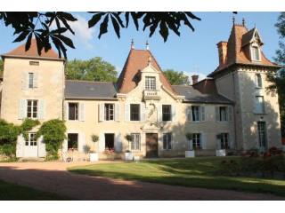 6 bedroom Castle For Sale: 63350..