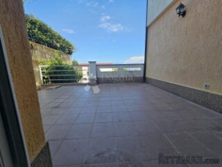 Novo u ponudi! Apartman Njivice!