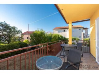 OTOK KRK-NJIVICE, apartman u prizemlju