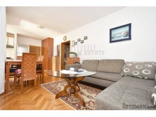Apartman s dvije spavaće sobe u prizemlju! Malinska