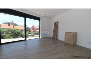 Istra,Poreč - Stan u prizemlju na 500 metara od mora