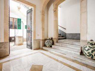 Historical city palace next to Paseo..
