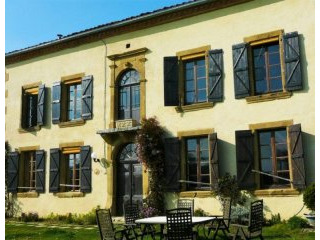 3 Bedrooms - House - Midi-Pyrenees -..