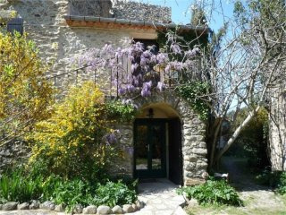Character 2 Bedroom Apartment For Sale..