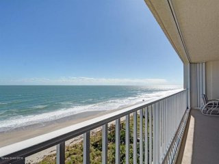 3 bedroom Flat For Sale: 1405 Highway..