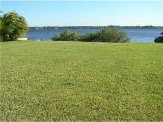 Land For Sale: 717 Riviera Dunes Way..
