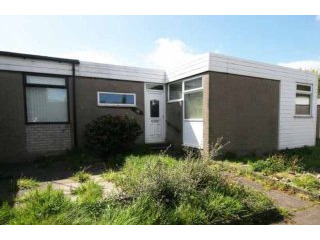 3 bedroom, Semi-detached Bungalow house..