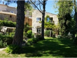 Superb Stone Home With 6 Bedrooms and..