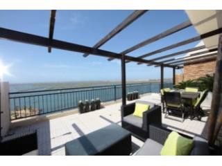 Te Koop: Appartement In Centraal..