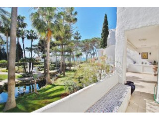 Apartment For Sale In Golden Mile..
