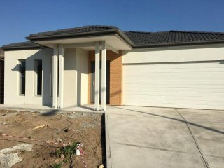 Gorgeous Brand New Family Home in a..
