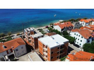 VODICE/SRIMA- STAN U PRIZEMLJU DRUGI RED OD MORA