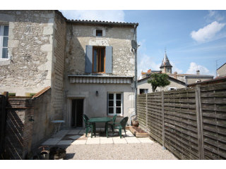 Immaculate fully-renovated charming..