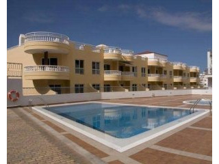 Apartment For Sale in Playa De La..