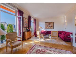 An exceptional 4 bed apartment of..