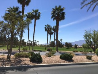 36049 Donny Cir Palm Desert, CA, 92211..