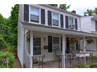 3 bedroom House For Sale: 271 Main..