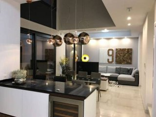 4 Bedroom 4 Bathroom Villa In..