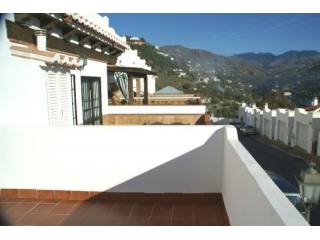 Detached House for Sale in Pueblo..