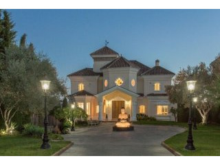 7 Bedrooms - Villas - Malaga - For Sale