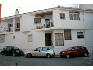 Apartment - A bright and spacious first..