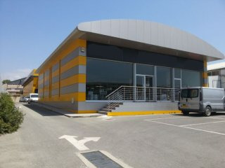 1055m2 Industrial building in Agios..